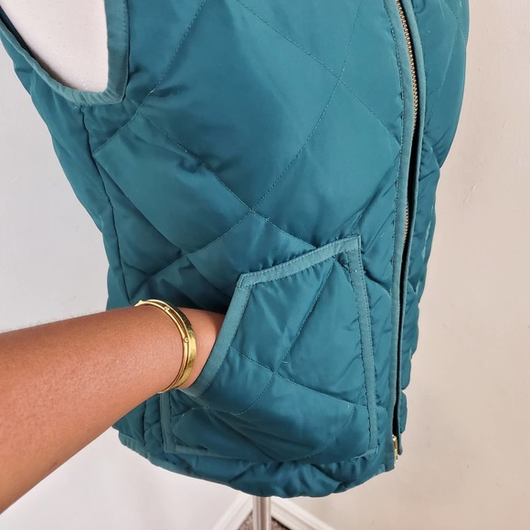 J. CREW | DOWN FEATHER QUILTED LIGHTWEIGHT PUFFER VEST FOREST GREEN WOMEN XS - Picture 6 of 16